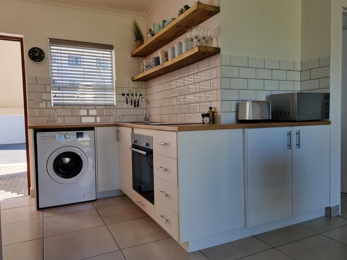 Modern Apartment Close To Kite Beach Langebaan Εξωτερικό φωτογραφία