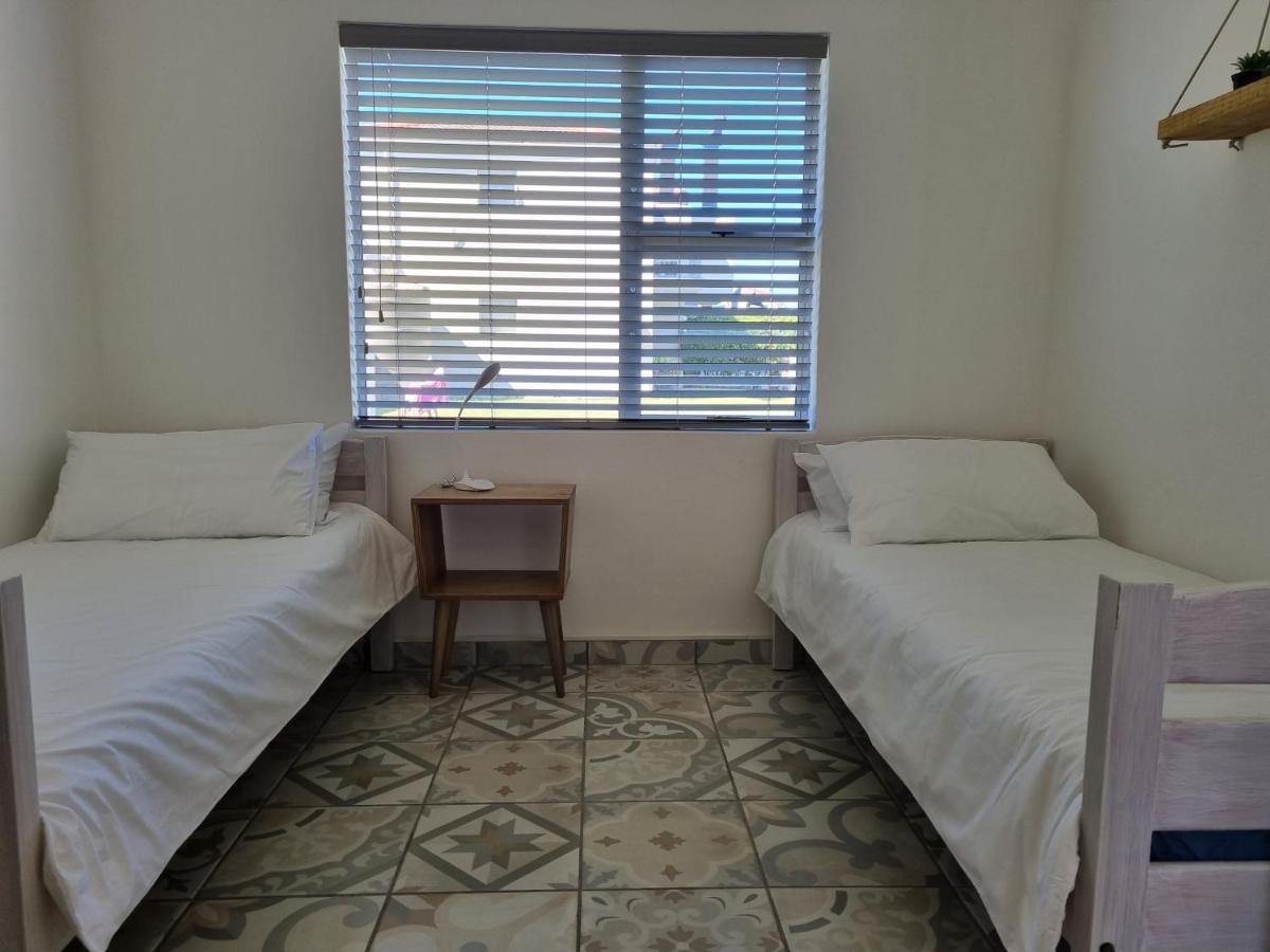 Modern Apartment Close To Kite Beach Langebaan Εξωτερικό φωτογραφία